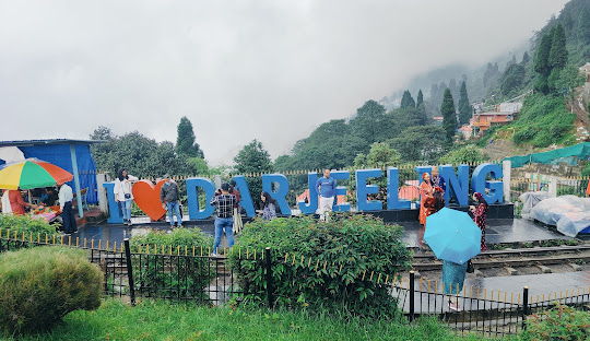 Darjeeling & Gangtok